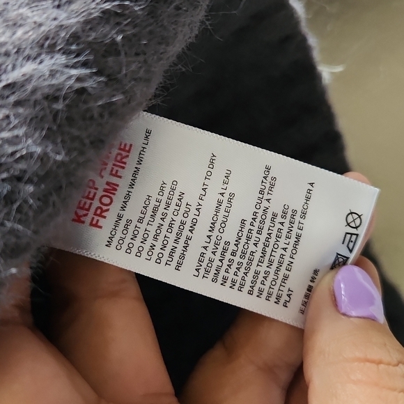 URBAN Outfitters Cropped Top - Picture 5 of 7